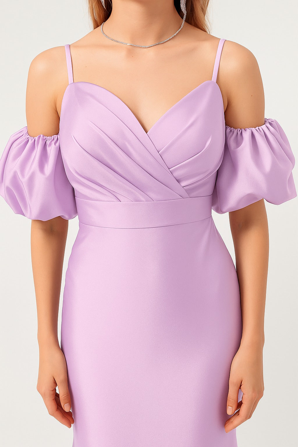 Off-shoulder puff sleeves