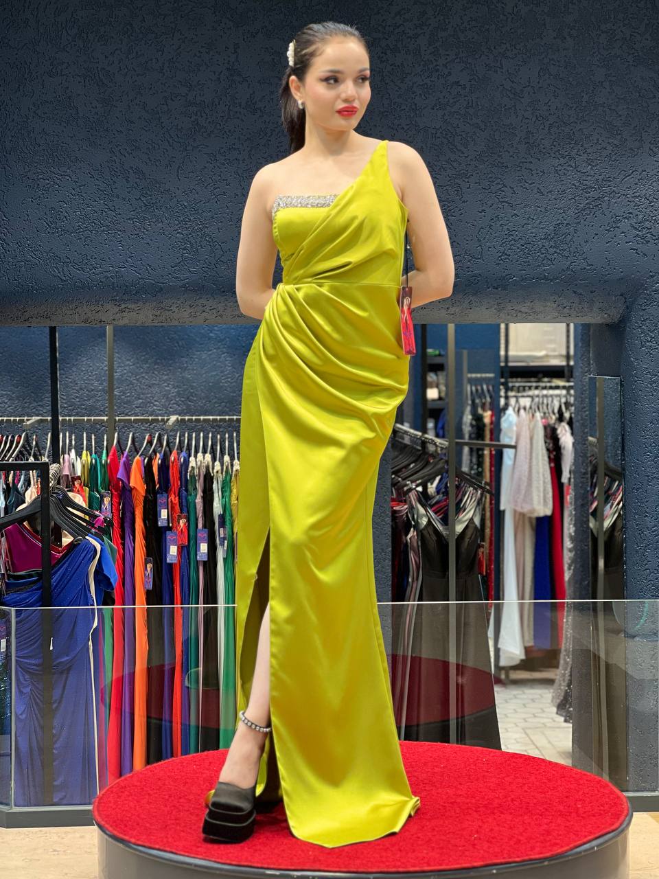 One-Shoulder Crystal Trim