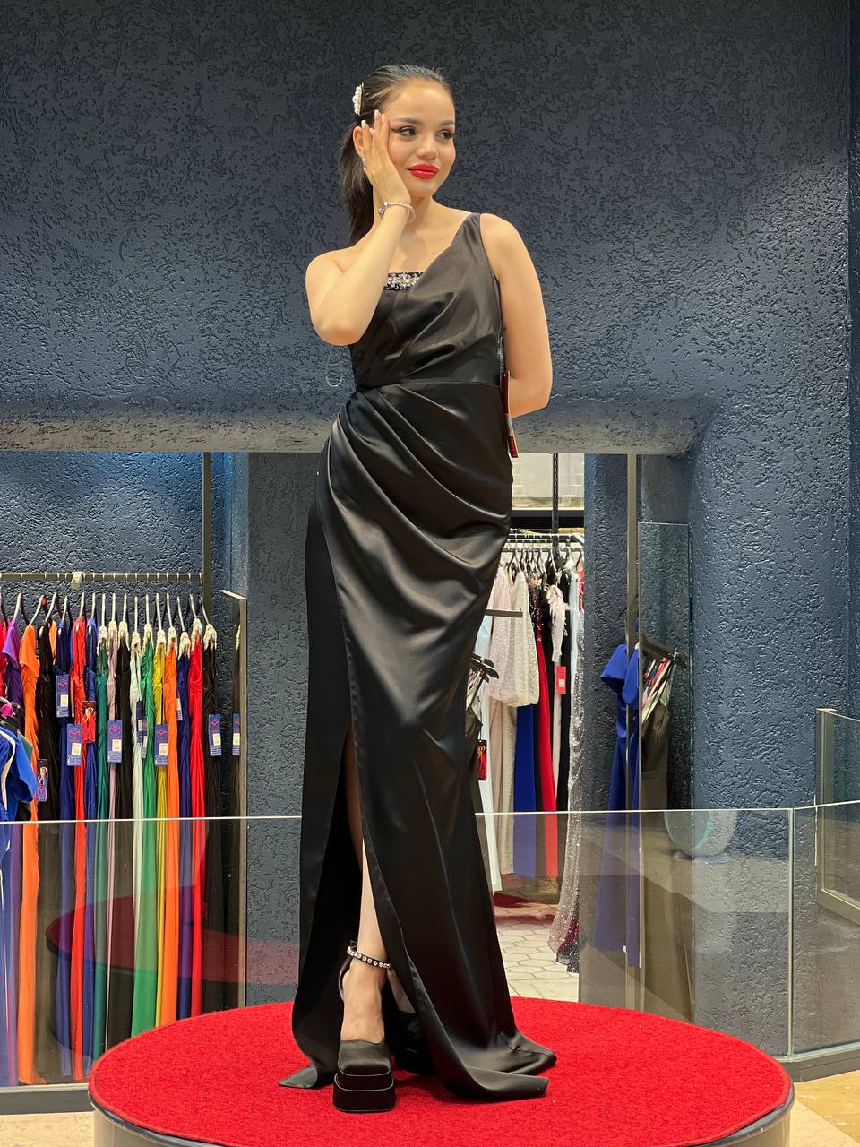 One-Shoulder Crystal Trim