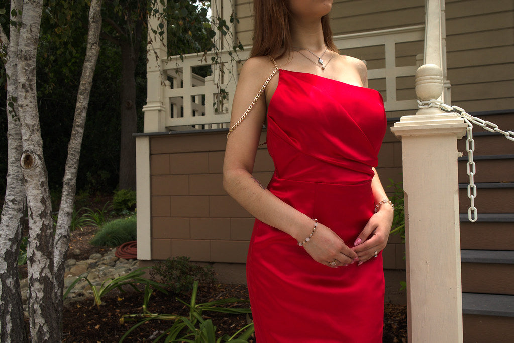 SLEEVELESS LONG DRESS WITH SLIT