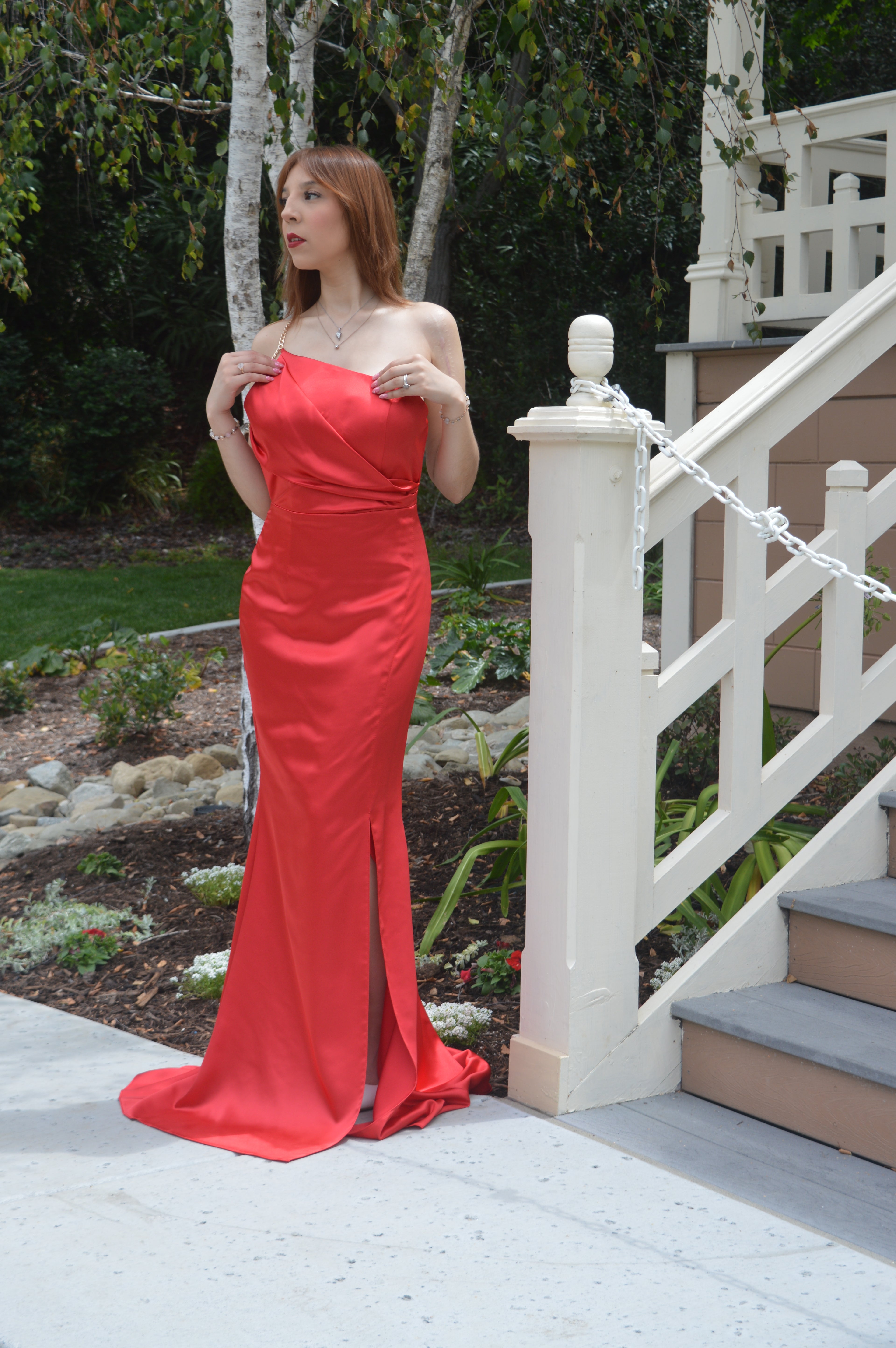 SLEEVELESS LONG DRESS WITH SLIT